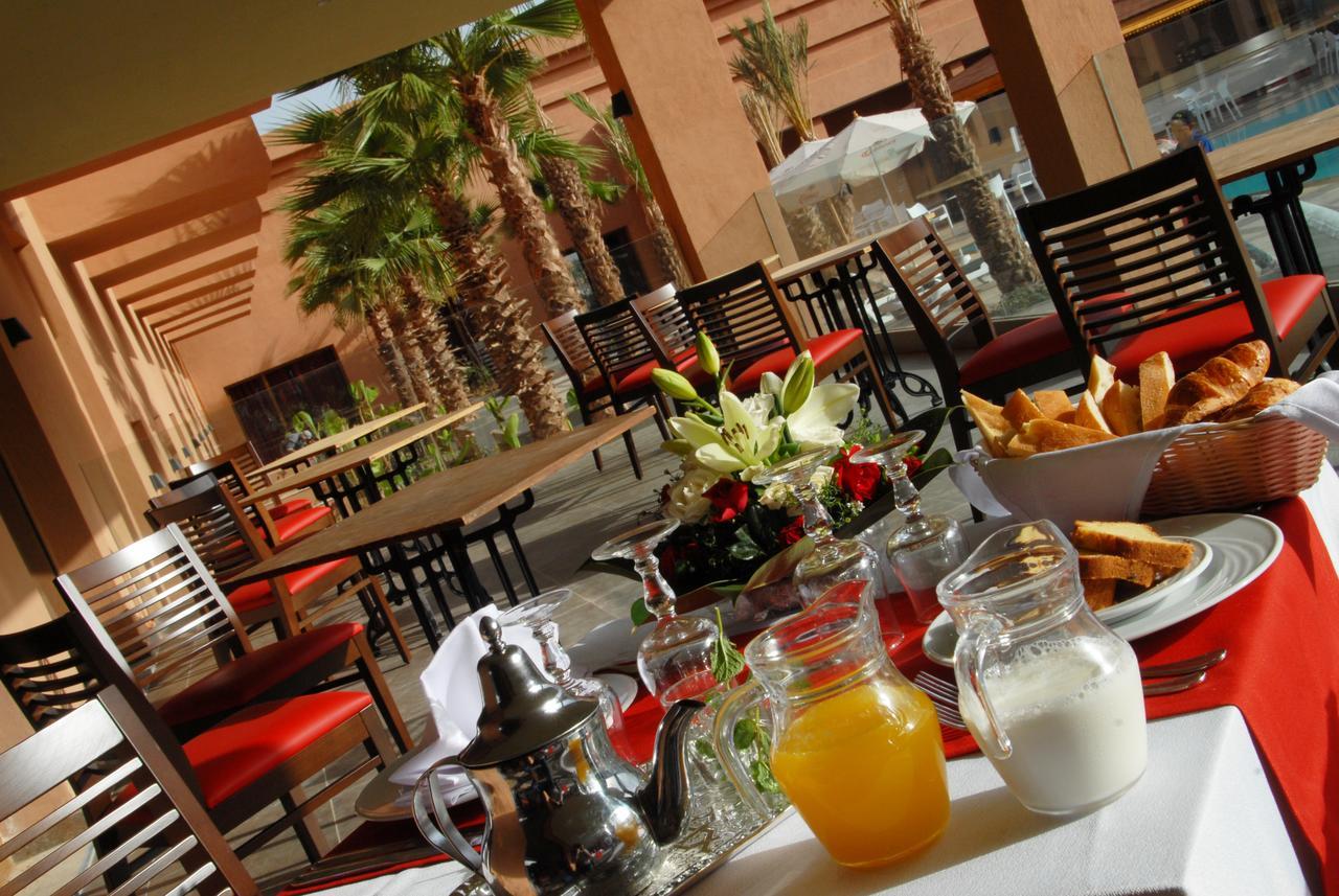 Oasis Palm Hotel Guelmim Buitenkant foto